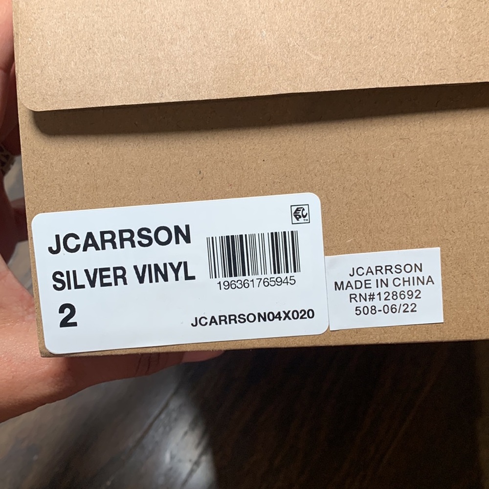 Steve Madden Shoes for Girls- Size 2 - Picture 9 of 9